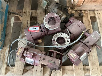 Quantity of 5 Electric 240 V Geared Motors -Not Tested Collect From Penfield Gardens Thumbnail
