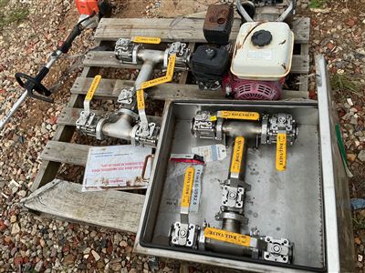 Stainless Steel Ball Valves - x2 pair - Stainless Steel Box  and Petrol Water pump (Collect From Penfield Gardens ) Thumbnail