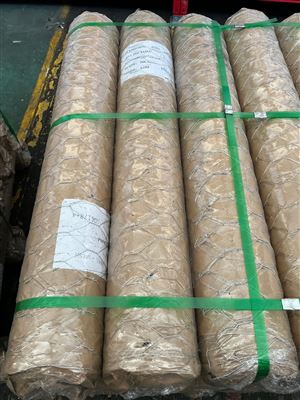 Chicken Wire Netting, Galvanised, 50mm x 50mm, 900mm x 50m Roll, 1mm Diameter IRP $120 Thumbnail