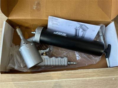 JBS Air Operated Grease Gun Thumbnail