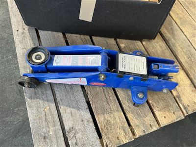 Hydraulic Trolley Jack 1700 kg Capacity- No Handle Thumbnail