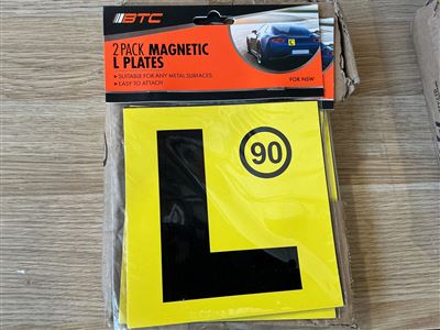 Magnetic L Plate - Quantity of 24 x 2 Pack Thumbnail