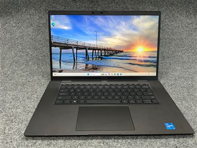 Dell Latitude 7520 - Intel Core i5-1145G7, 16 GB RAM, 256GB NVMe SSD with Adapter Thumbnail