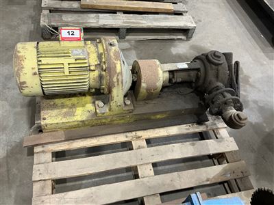 4kW Motor and Pump (Located At Wingfield) Thumbnail