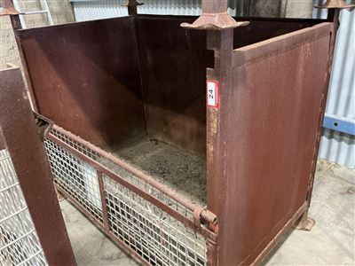 Stillage 1450mm W x 580mm D x 1250mm H (Located At Wingfield) Thumbnail