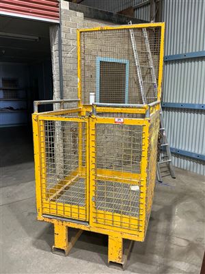 Forklift Lift Cage 1050mm W x 1050mm D x 2350mm H (Located At Wingfield) Thumbnail
