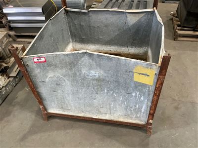 Stillage 900mm W x 920mm D x 820mm H (Located at Wingfield) Thumbnail