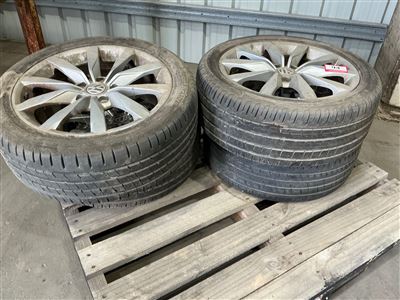 Set of VW Wheels and Tyres, 17" Rims with 225/45 R17 Pirelli Tyres (Located At Wingfield) Thumbnail