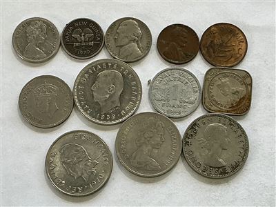 World  Coins - Quantity of 12 Thumbnail
