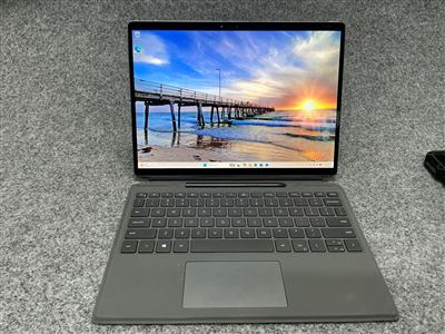 Dell Latitude 7320 Detachable - Intel Core i7-1180G7, 16 GB RAM, 512GB NVMe SSD with Adapter Thumbnail