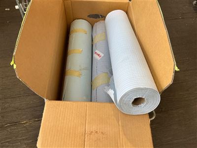 Quantity of 3 Rolls Workshop Paper Towel Thumbnail