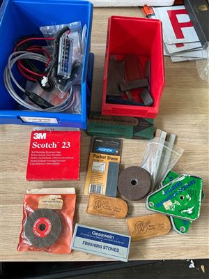 Quality of Sharpening Stones Welders Magnetic Squares+  Electrical Thumbnail