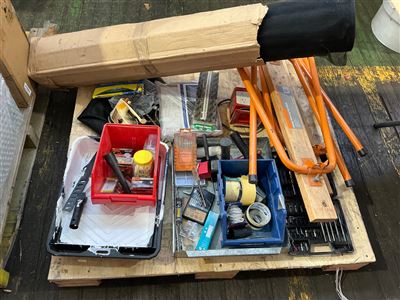 Quantity of Shed Items, Saw Horse , Flywire , etc. Thumbnail