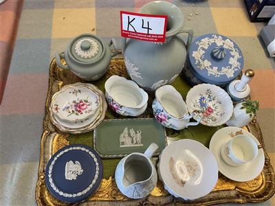 Wedgwood Items Plus Royal Crown Derby, Royal Albert And Spode Etc Thumbnail