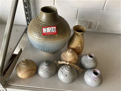 Large Pottery Vase, 4 Oil Burners And 2 Vases Thumbnail