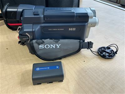 Sony Handycam Vision CCD-TRV218E Video Hi8 Camcorder, PAL Thumbnail