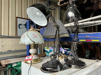 Quantity of 4 Desk Lamps (Collect From Greenfields ) Thumbnail