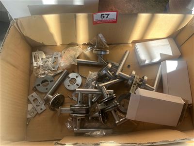 Quantity.Of Door Handles  (Collect From Greenfields ) Thumbnail