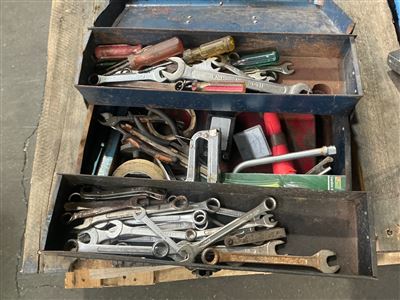 Cantilever Tool Box of Tools - Thumbnail