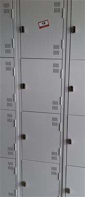 Steel 4 Door Combo Personal Locker -( Collect From Victor Harbor ) Thumbnail