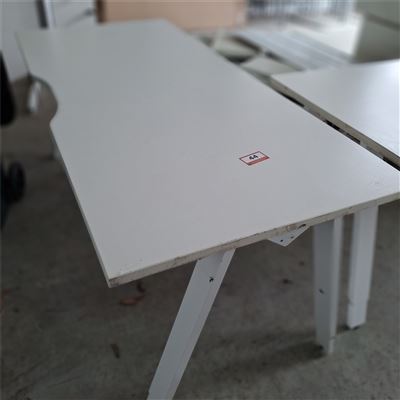 Workstation Desk - 1800 X800 mm  -( Collect From Victor Harbor ) Thumbnail