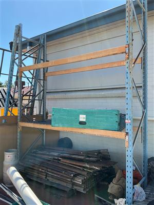 Pallet Racking, 1 Bay, 2 Blue Upright Frames with Orange Beams Thumbnail