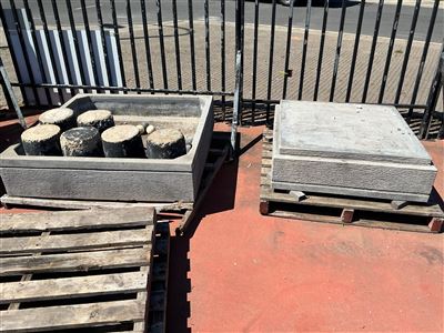 Square Concrete Trough with Stepping Stones and Concrete Plinth Thumbnail