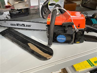 Paramount 18 “ Petrol Chainsaw Thumbnail