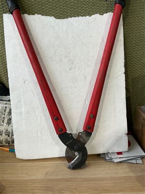 Large Cable Cutter Thumbnail