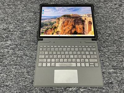 Dell Latitude 7320 Detachable - Intel Core i7-1180G7, 16 GB RAM, 512GB NVMe SSD with Adapter Thumbnail