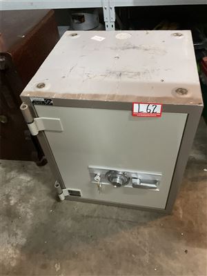 Kumahira Metal Safe, Untested, "Sold As Is" Thumbnail