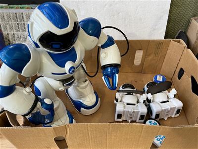 Robots - Remote Control Thumbnail