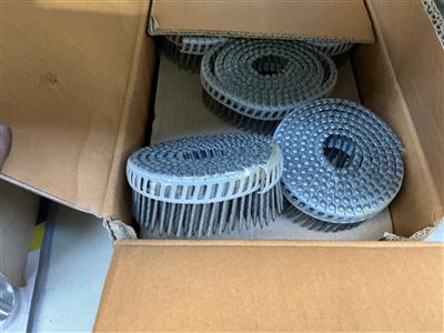 Galv. Nail Gun Oval Head Nails- -2.5 x 50 -2000 Pcs - Sold Per Carton Thumbnail